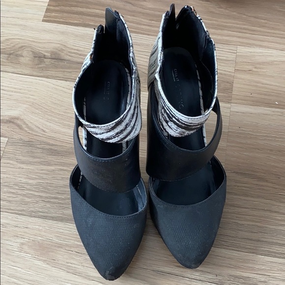 Animal print heels - Picture 1 of 2